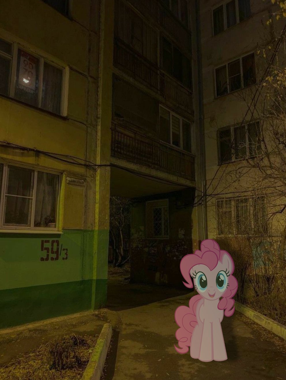 Pinkie Pie outside an apartment building